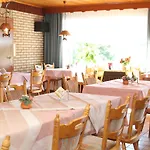 Haus Sonnenschein *