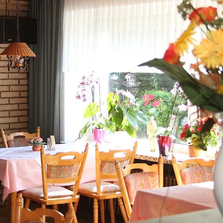 Haus Sonnenschein Herberg *