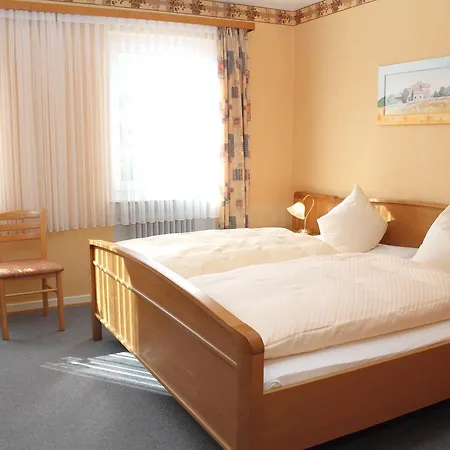 阳光公寓 * Üdersdorf